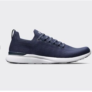 Women's TechLoom Breeze
Midnight / White. Size 8.5